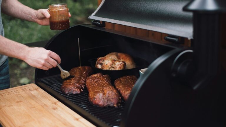 How Do Pellet Grills Work